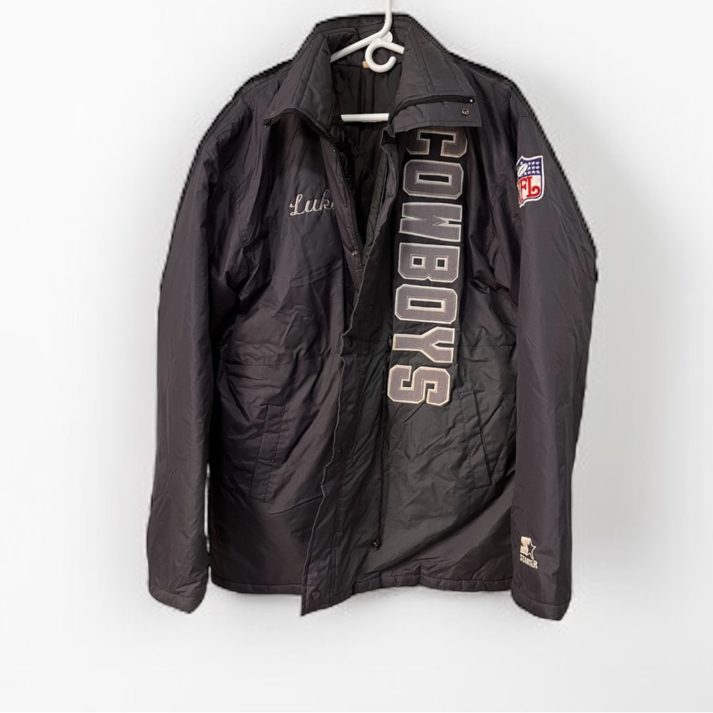Cowboys Men's Black Windbreaker Jacket, NFL All Weather Coat